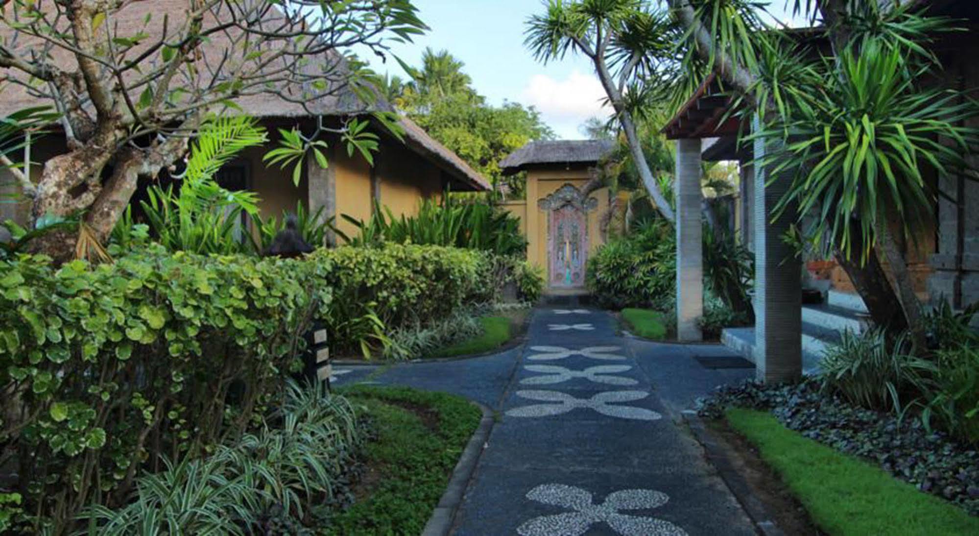 Matahari Terbit Bali Hotel Nusa Dua  Exterior photo